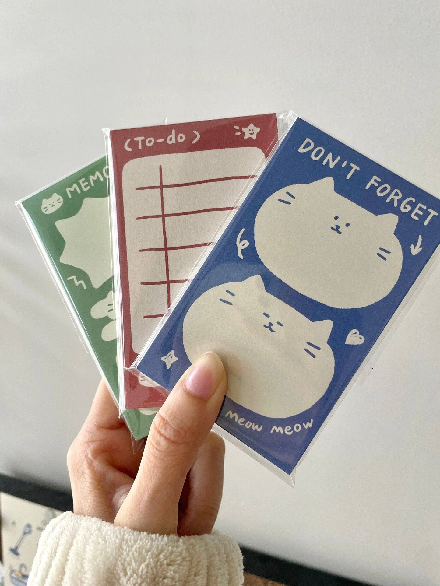 Twenty Two | Cat Memo Note Pad: Memo